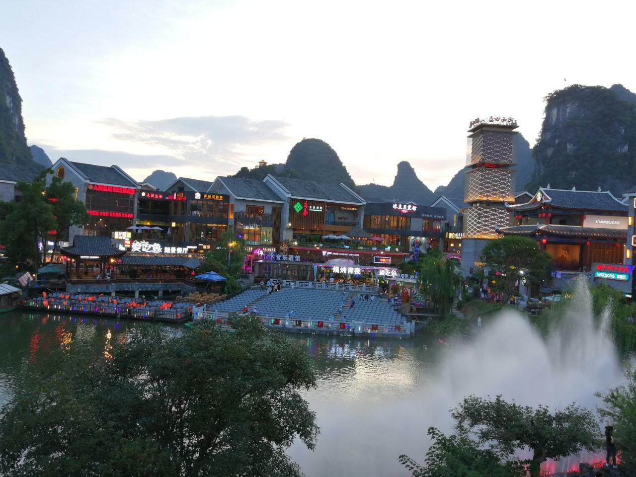 The Hidden House Albergue Yangshuo Exterior foto